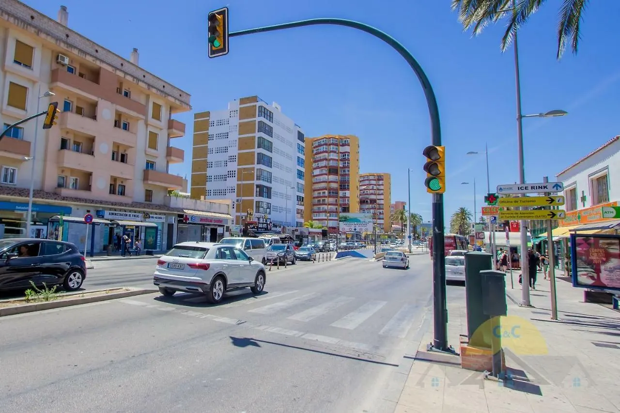Apartamento en Benalmádena Costa a 350 mt playa!! Apartamento 0*,  España